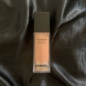 LES BEIGES Water-Fresh Tint LIGHT | CHANEL